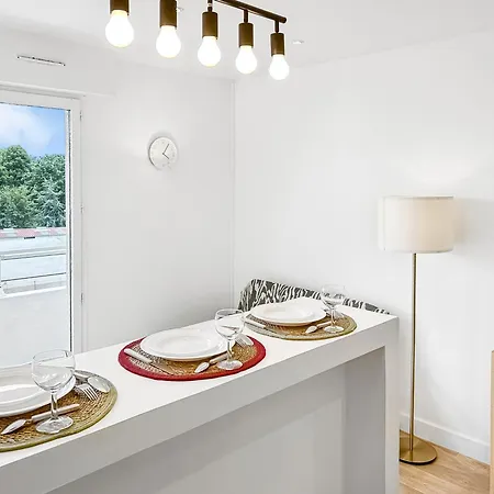 Sympa-lumineux Proche Paris - 7 Mn Metro 11 Apartment *